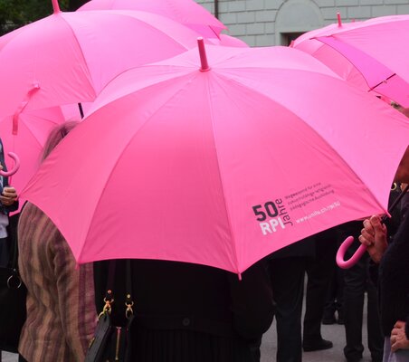 Der Jubiläums-Regenschirm des RPI